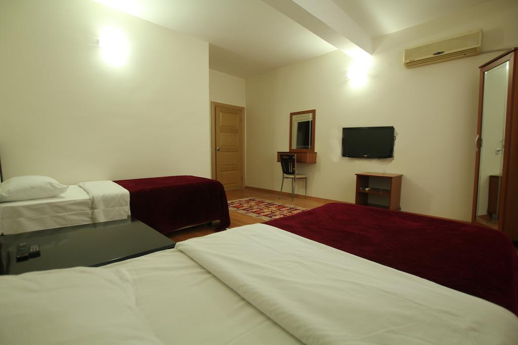 Koepruecue Hotel Діярбакир Номер фото