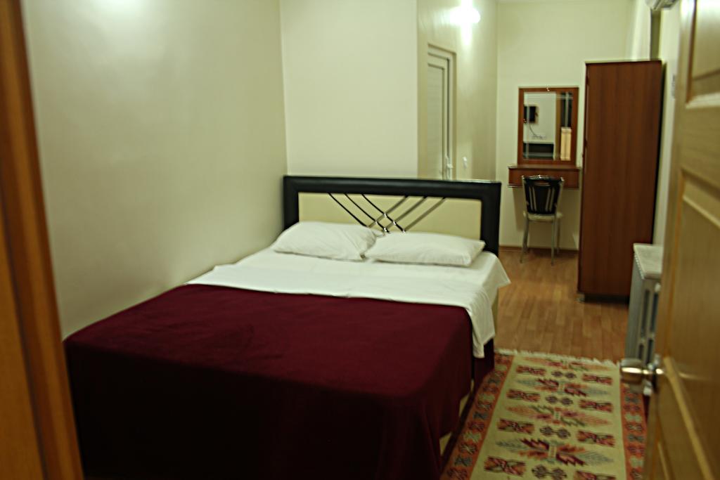 Koepruecue Hotel Діярбакир Номер фото